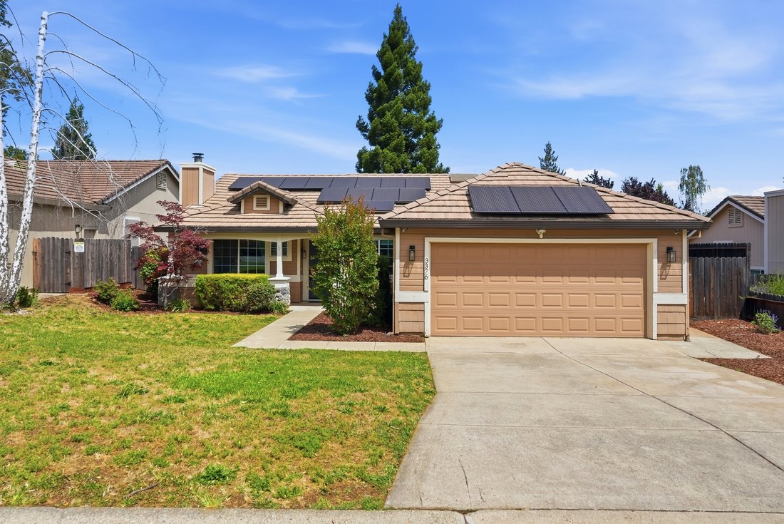El Dorado Hills, California, United States 1 - 17983800
