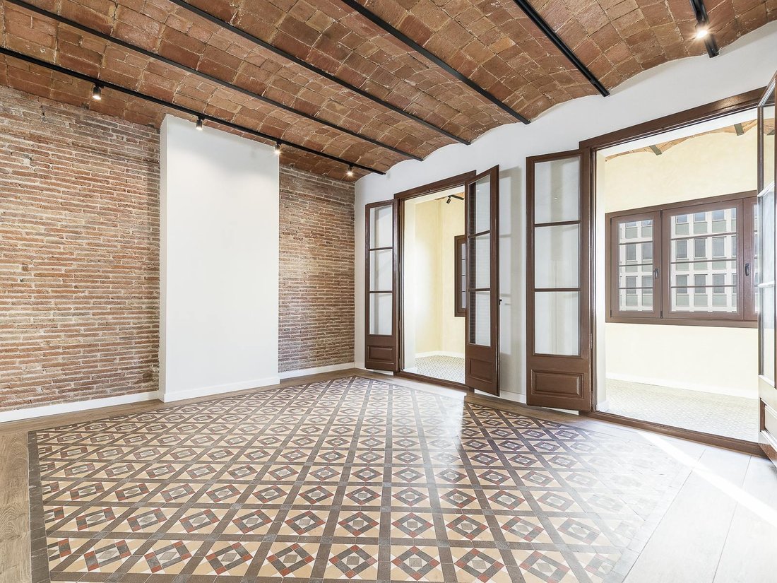 Apartment in Eixample, Barcelona, Spain 1 - 14899521