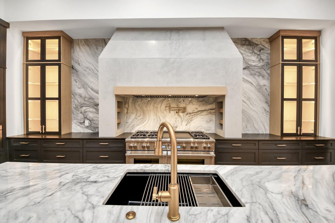 House in Houston, Texas, United States 1 - 17988962