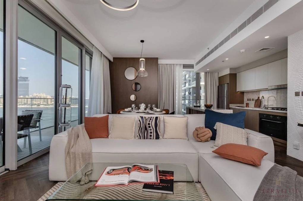 Apartment in Dubai Harbour, Dubai, United Arab Emirates 2 - 17985398