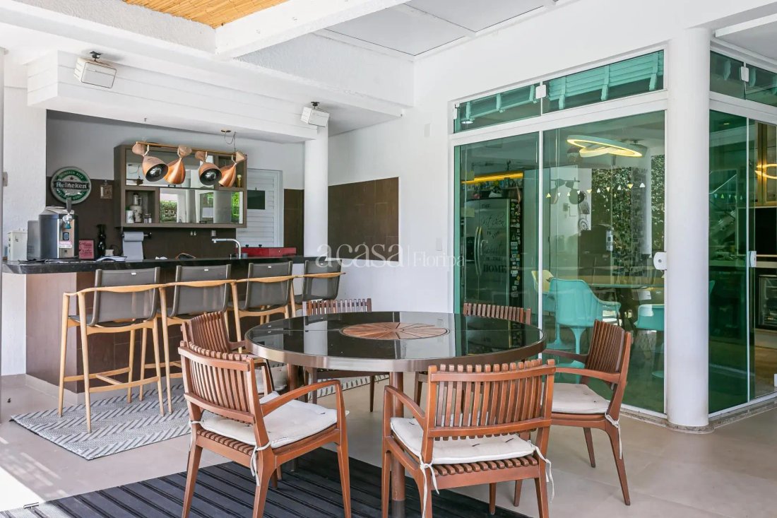 Condo in Florianópolis, State of Santa Catarina, Brazil 2 - 17986815