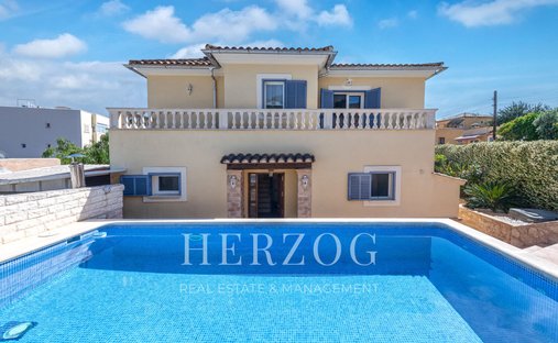 Chalet a Cala Fornells, Calvià, Isole Baleari 1