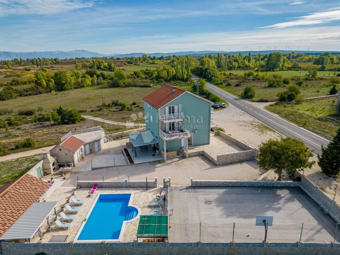 House in Grad Benkovac, Zadar County, Croatia 4 - 17989267