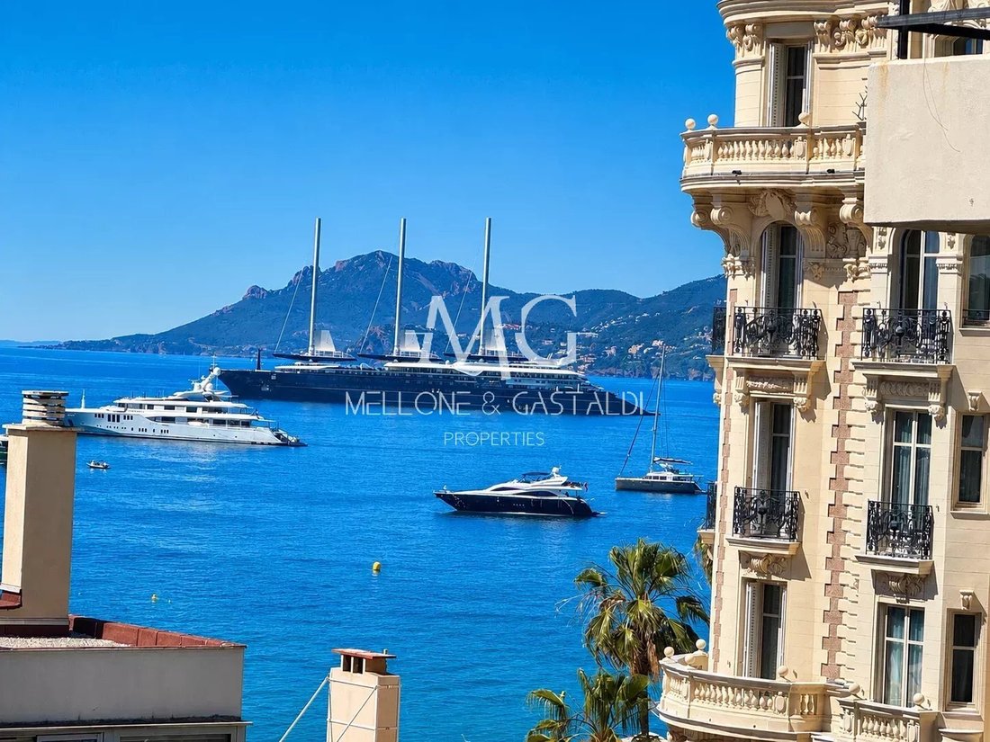 Apartment in French Riviera, Provence-Alpes-Côte d'Azur, France 1 - 17948777
