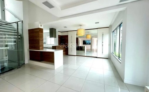House in Florianópolis, State of Santa Catarina, Brazil 1