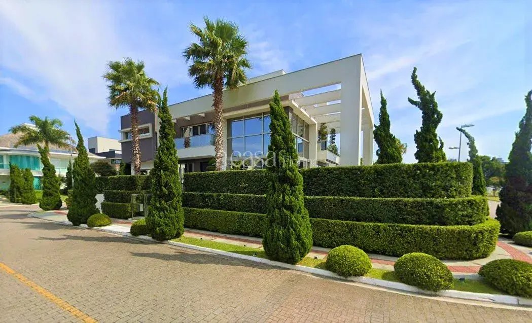 House in Florianópolis, State of Santa Catarina, Brazil 1 - 17986401