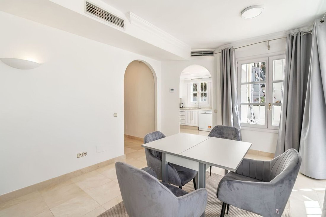 Townhouse in La Quinta, Benahavis, Andalusia 4 - 17984577