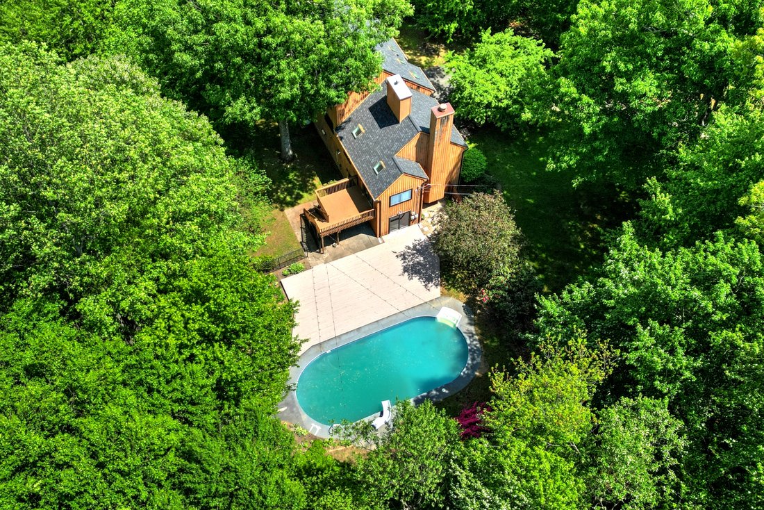 House in Stratford, Connecticut, United States 1 - 17984309