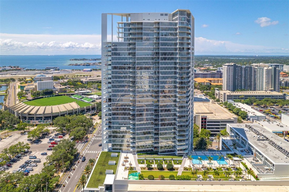 Condo in St. Petersburg, Florida, United States 2 - 17987686