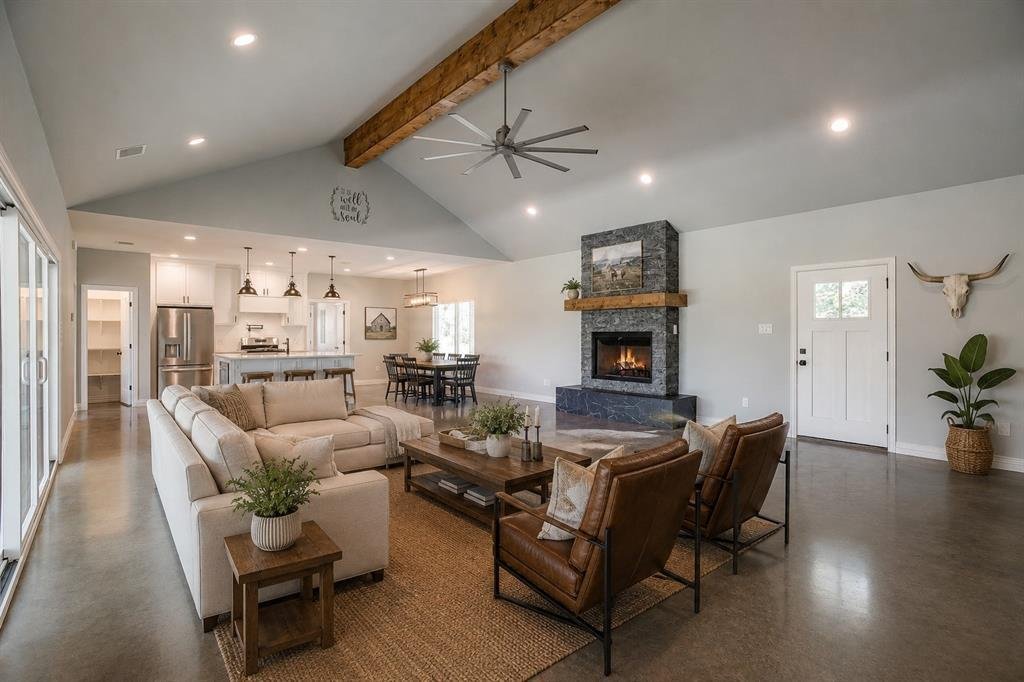 House in Grandview, Texas, United States 4 - 17985500