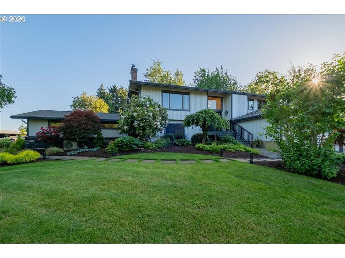 House in Aurora, Oregon, United States 2 - 17987167