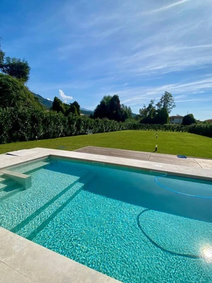 Villa in Pietrasanta, Tuscany, Italy 3 - 17990113