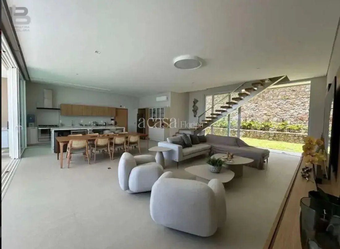 House in Florianópolis, State of Santa Catarina, Brazil 2 - 17985264