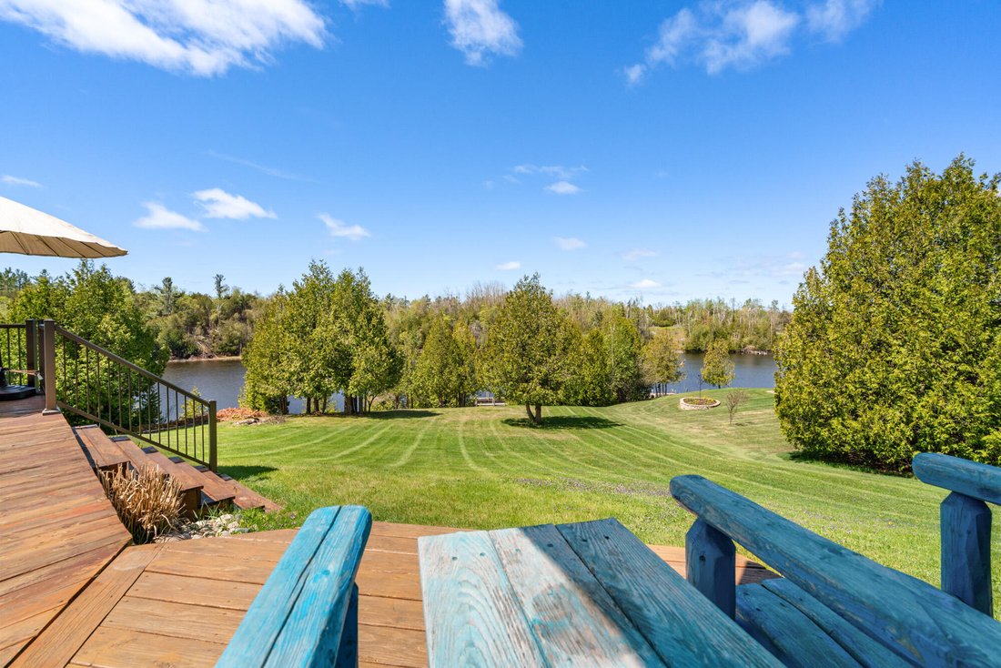 House in Cheboygan, Michigan, United States 3 - 17141411