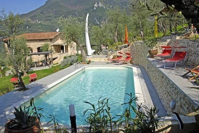 Country House in Camaiore, Tuscany, Italy 2 - 17990114