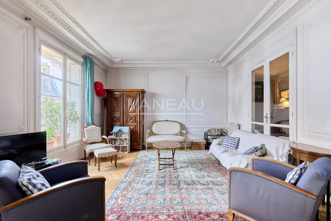 Apartment in Val de Grace, Paris 5e Arrondissement, Paris 2 - 17986377