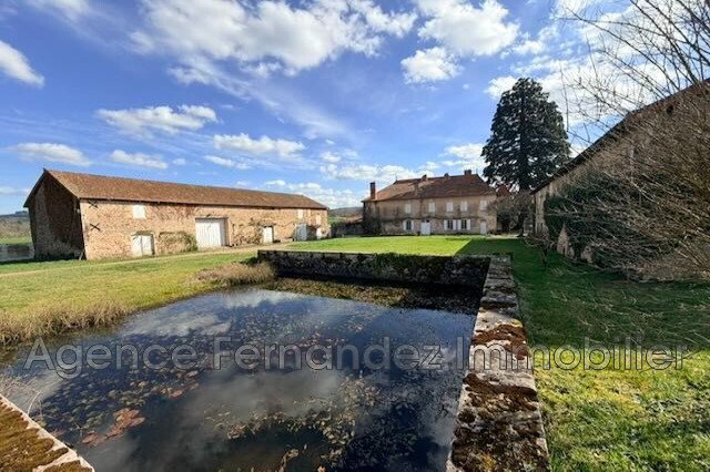 Villa in Saint-Maurice-les-Chateauneuf, Bourgogne – Franche-Comté, France 1 - 17985245