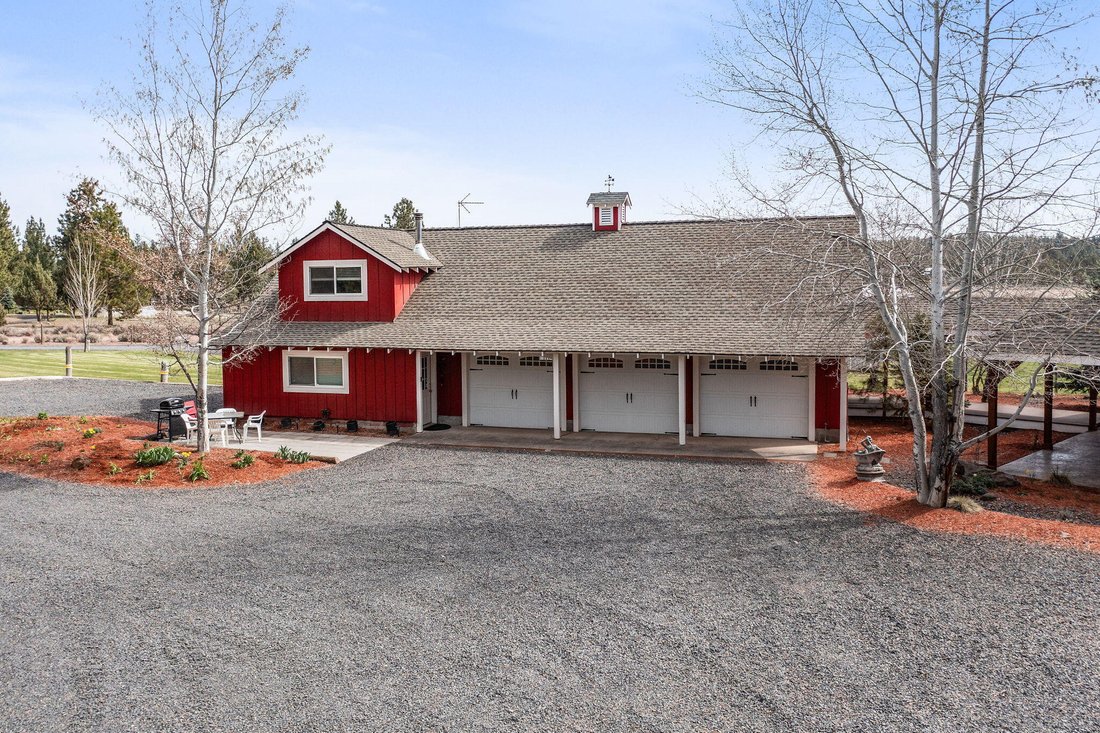 House in Sisters, Oregon, United States 5 - 17990662