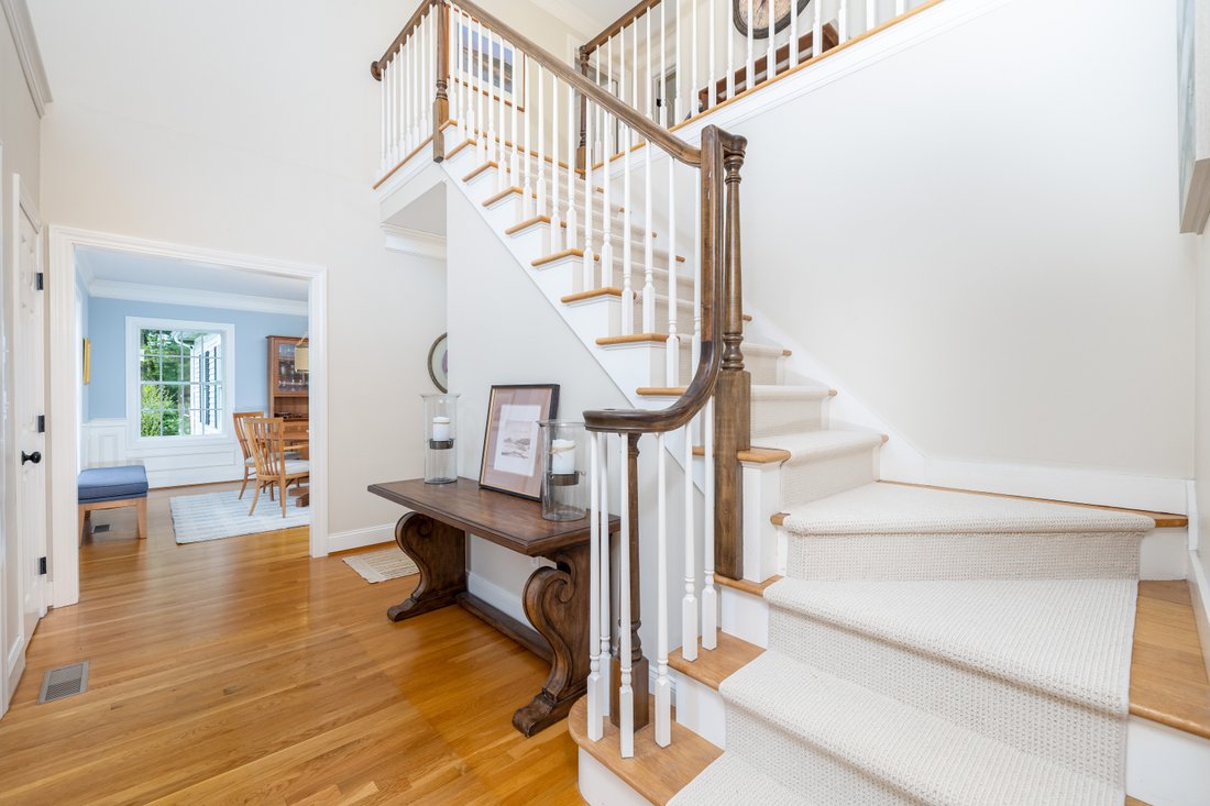 House in Avon, Connecticut, United States 3 - 17984195