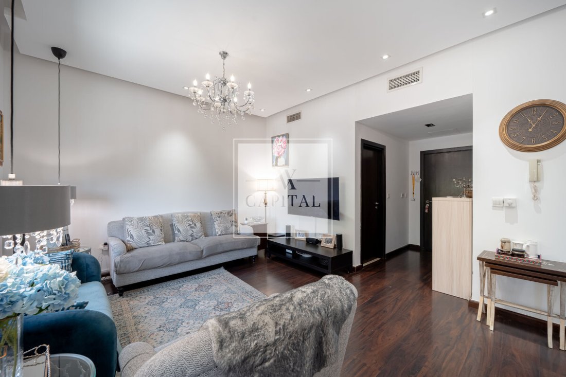Apartment in Jumeirah, Dubai, United Arab Emirates 5 - 17984637