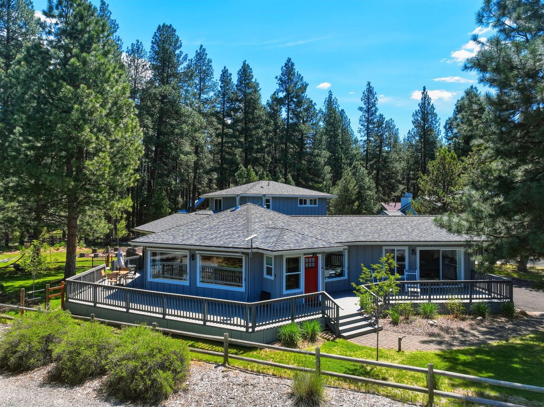 Casa a Camp Sherman, Oregon, Stati Uniti 1 - 17987252
