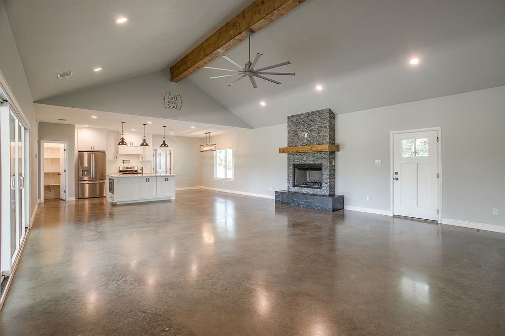 House in Grandview, Texas, United States 5 - 17985500