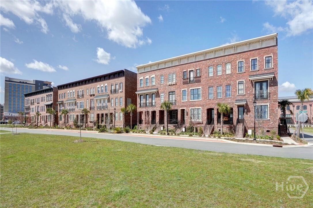 Townhouse in Savannah, Georgia, United States 3 - 17985228
