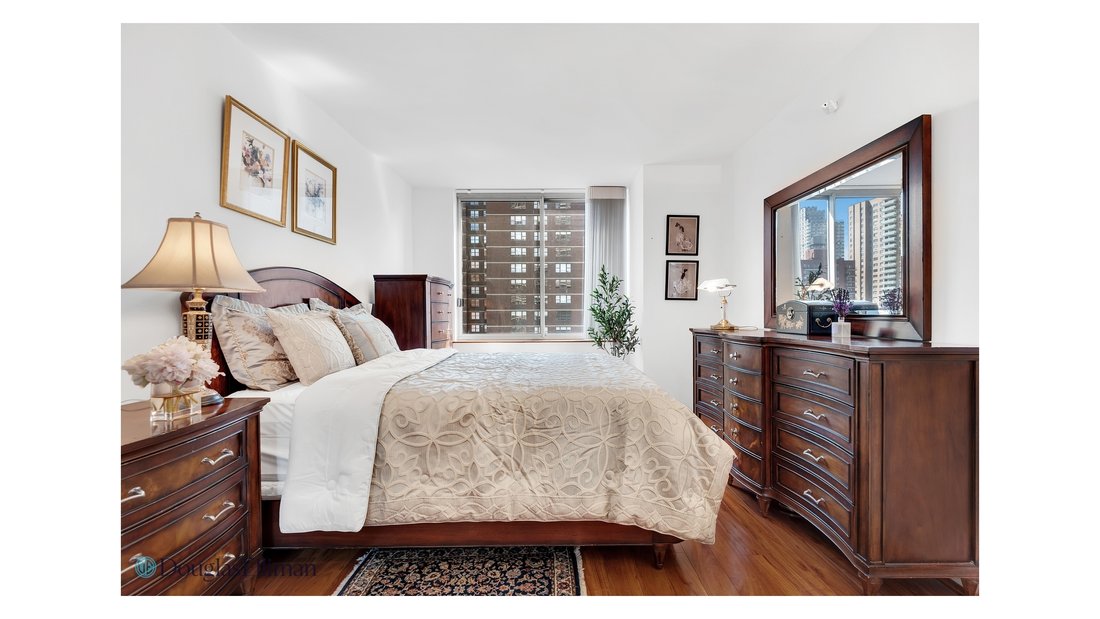 Condo in New York, New York, United States 4 - 17985908