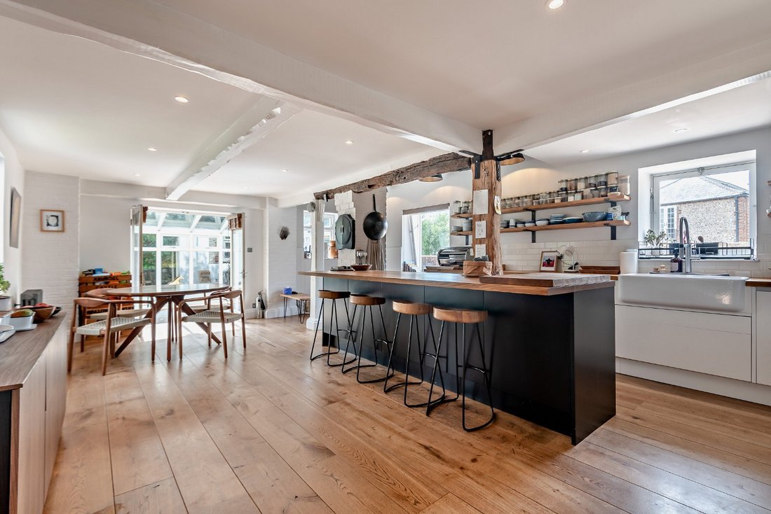 House in Cokeham, Lancing, England 5 - 17987735