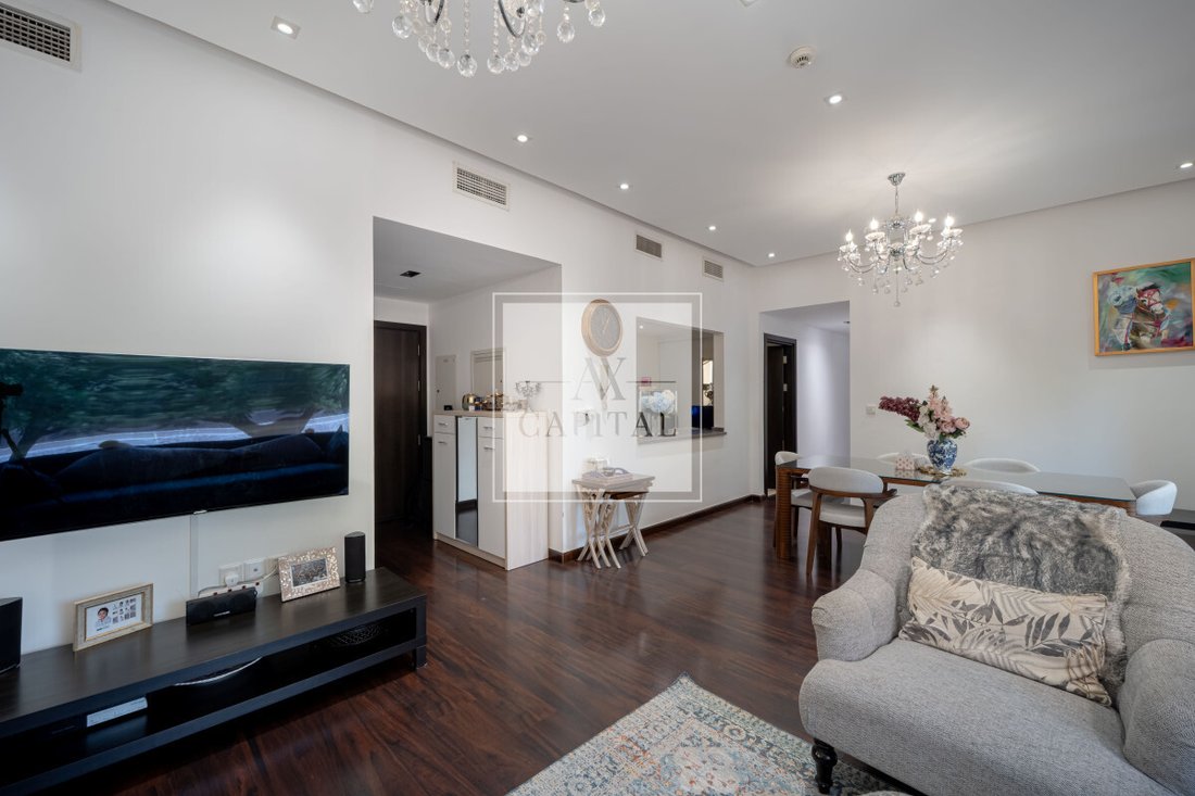 Apartment in Jumeirah, Dubai, United Arab Emirates 3 - 17984637