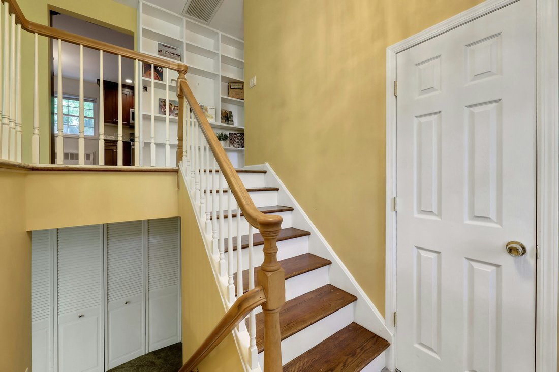 House in Wayne, New Jersey, United States 2 - 17985719