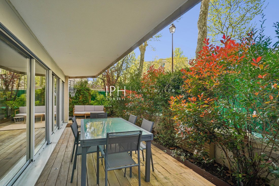Apartment in Villiers-L. Michel, Levallois-Perret, France 2 - 17985777
