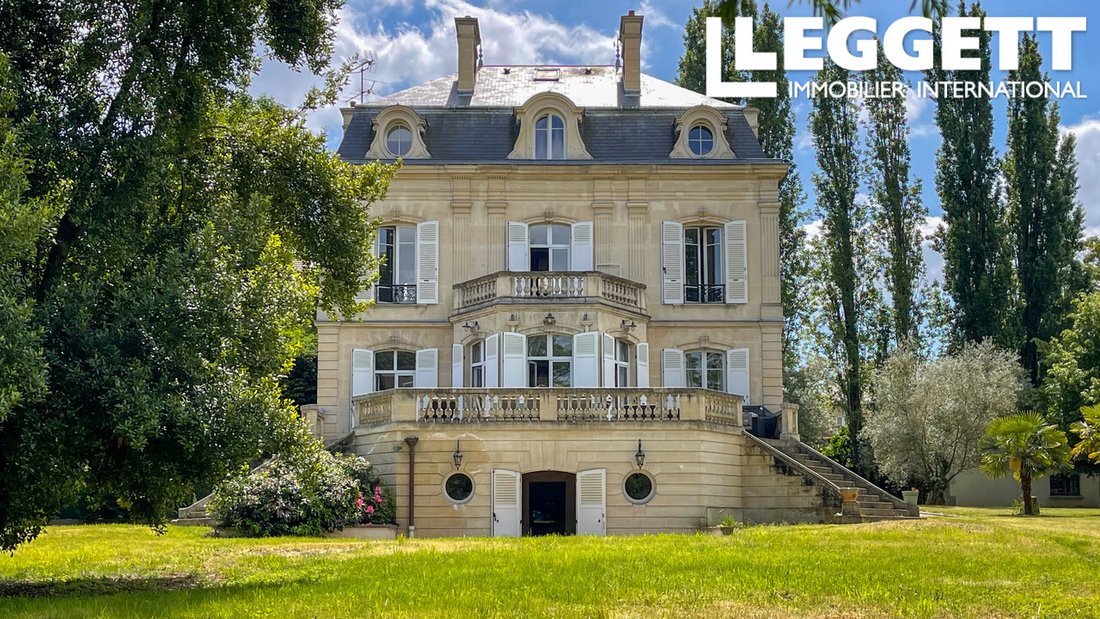 Villa in Nogent-Cassan, L'Isle-Adam, France 1 - 17989291