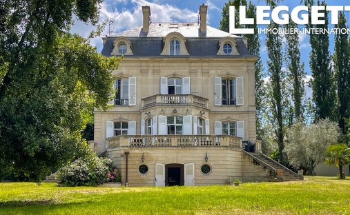 House in Nogent-Cassan, L'Isle-Adam, France 1