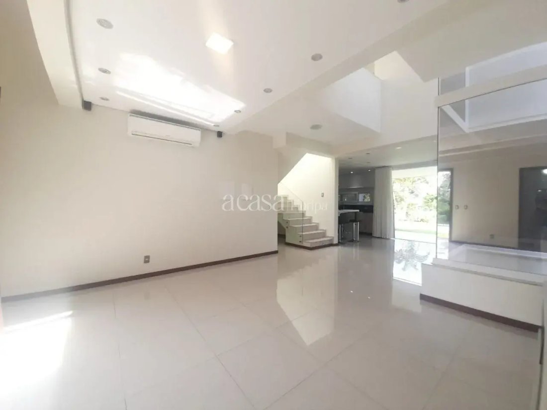 Condo in Florianópolis, State of Santa Catarina, Brazil 2 - 17986729