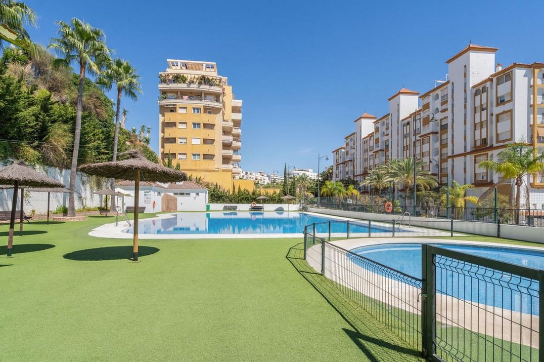 Apartment in Estepona, Andalusia, Spain 3 - 17986393