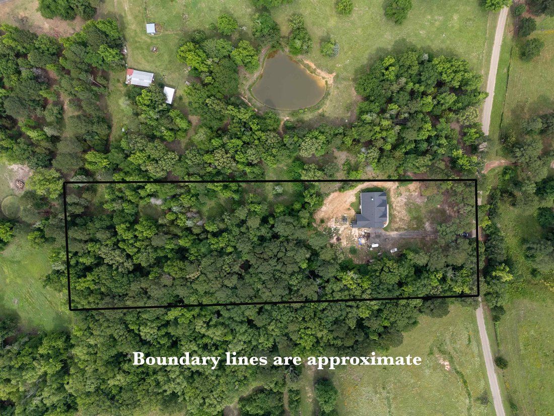 House in Gilmer, Texas, United States 2 - 17984322