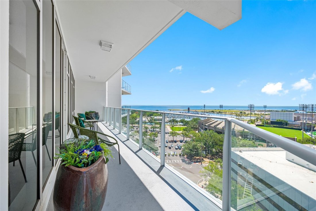 Condo in St. Petersburg, Florida, United States 3 - 17987686