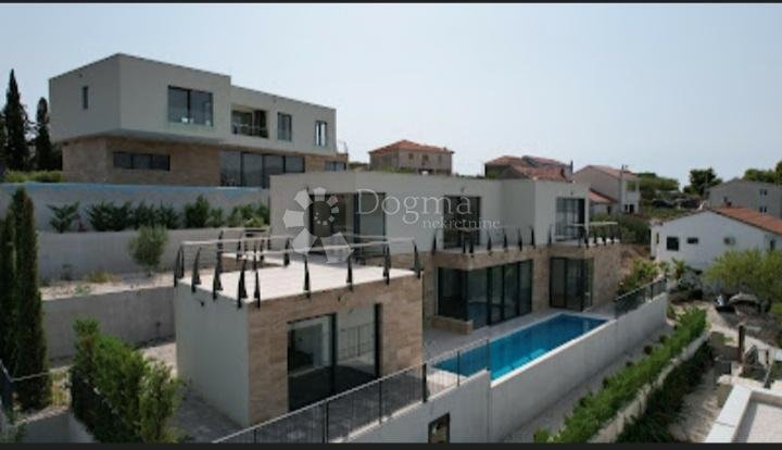 House in Okrug Donji, Split-Dalmatia County, Croatia 3 - 17989416