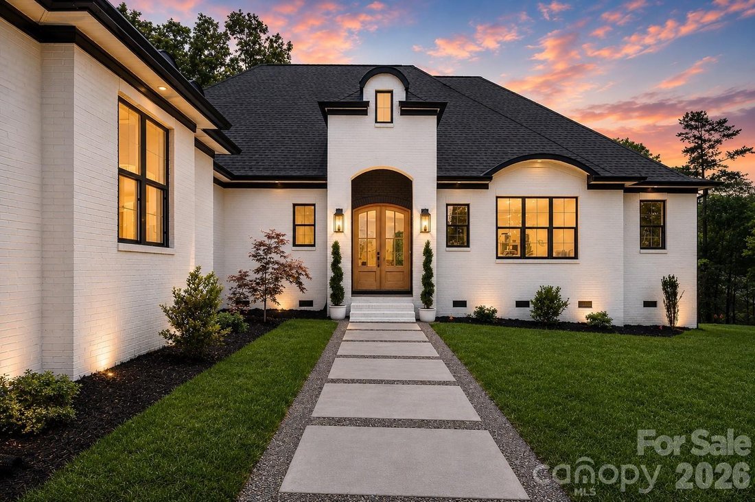 House in Clover, South Carolina, United States 2 - 17981010