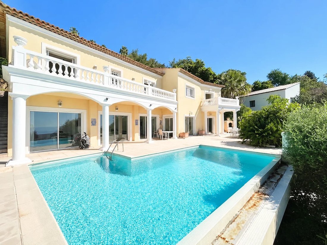 House in Le Grand Duc-Minelle, Mandelieu-la-Napoule, France 2 - 17986192