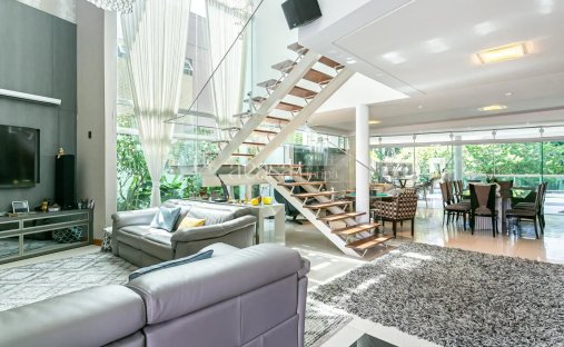 Condo in Florianópolis, State of Santa Catarina, Brazil 1