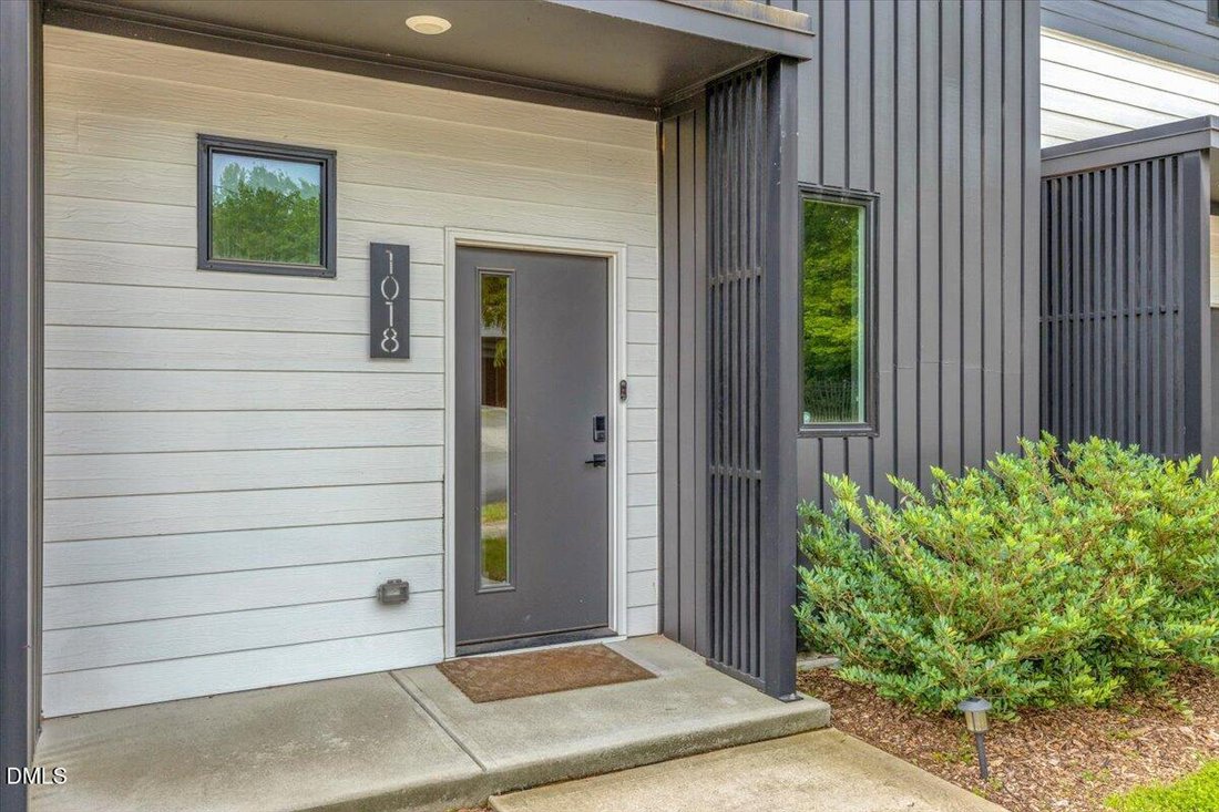 Townhouse in Raleigh, North Carolina, United States 4 - 17984668