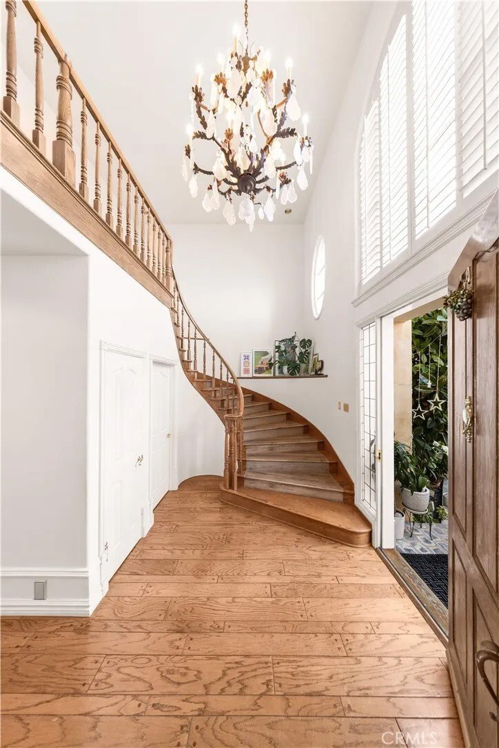 Condo in Los Angeles, California, United States 5 - 17985150
