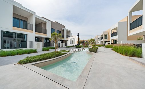 Townhouse in Wadi Al Safa 5, Wadi Al Safa, Dubai 1