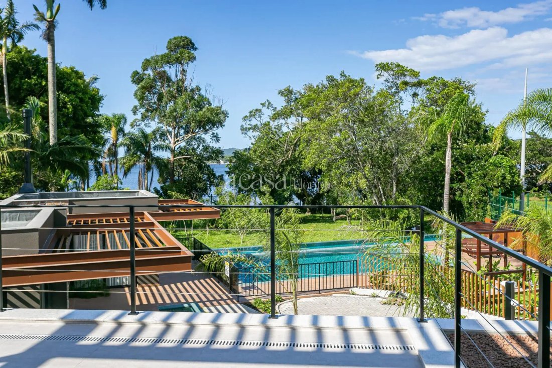 Condo in Florianópolis, State of Santa Catarina, Brazil 1 - 17986501