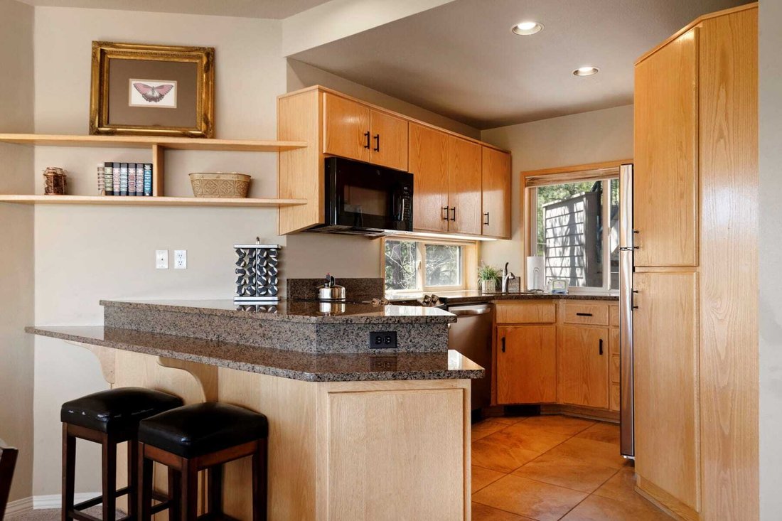 Condo in Bend, Oregon, United States 5 - 17987112