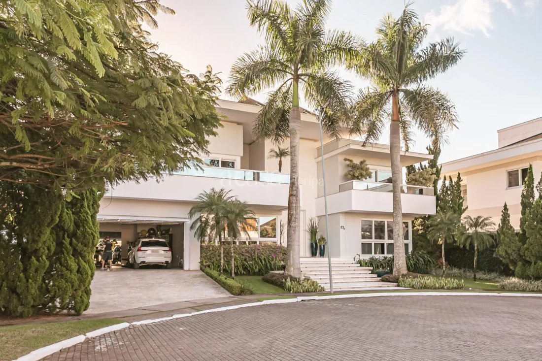 Condo in Florianópolis, State of Santa Catarina, Brazil 1 - 17984828