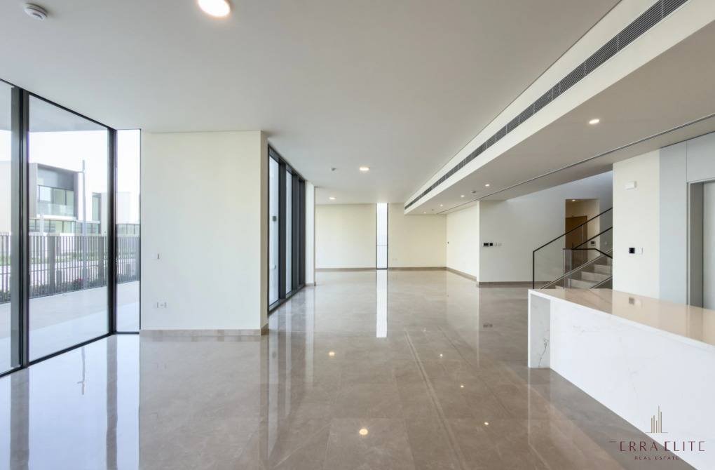 Villa in Hadaeq Sheikh Mohammed Bin Rashid, Dubai, United Arab Emirates 3 - 17985352