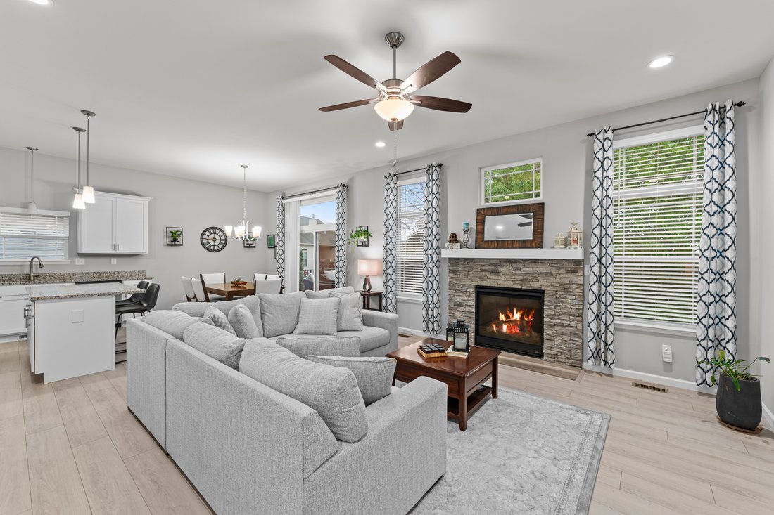 Wentzville, Missouri, United States 5 - 17987115